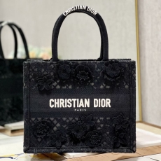 Christian Dior Shopping Bags